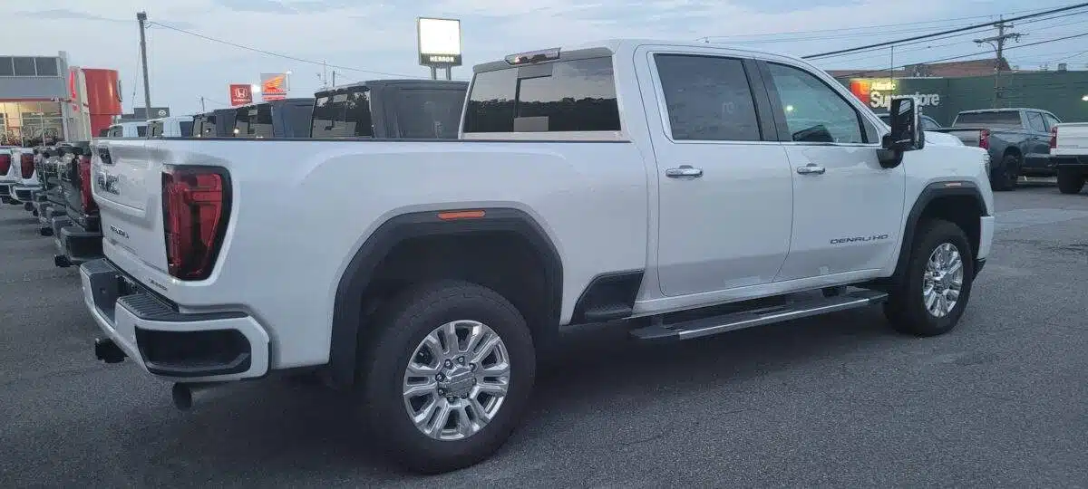 How Much Weight Can I Put In The Bed Of My Truck