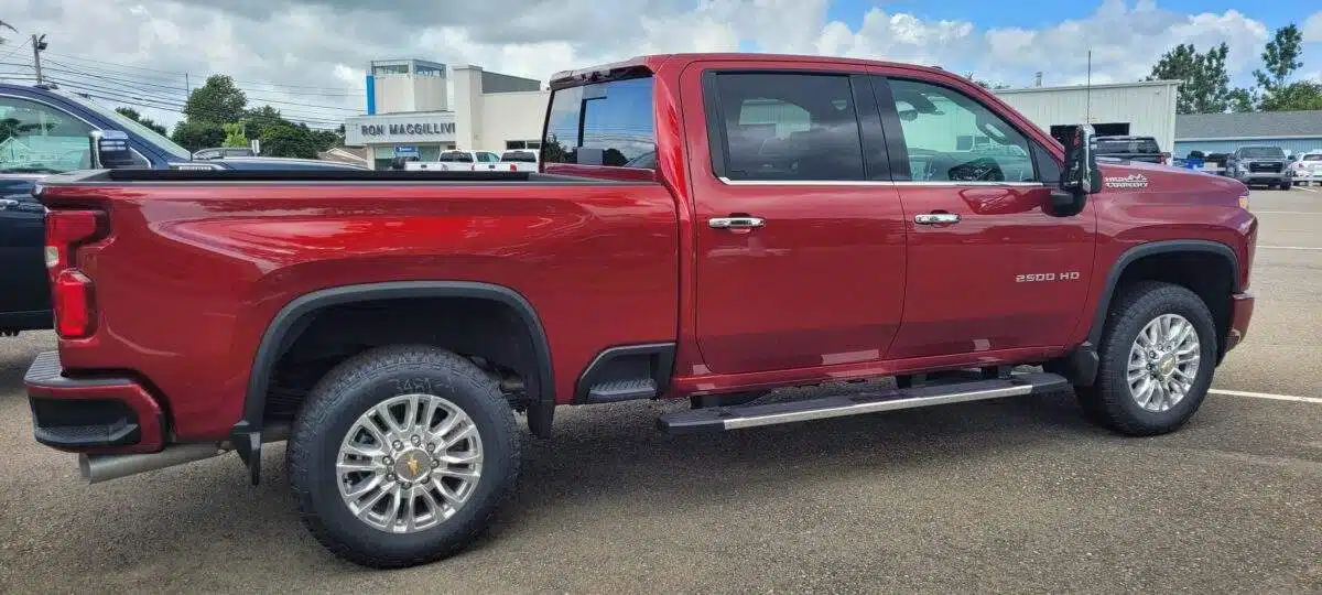 Chevrolet Silverado 2500 Towing and Hauling