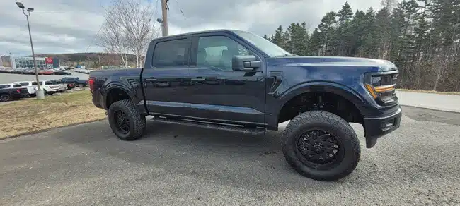 Best Off-Road 1500 Pickup Trucks Comparison