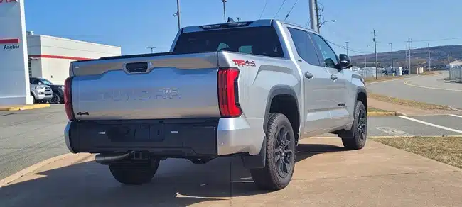 Best Trucks for Towing Heavy Loads in 2025