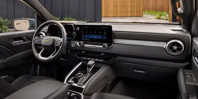 2025 Chevrolet Colorado LT interior with touchscreen infotainment
