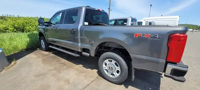 Half-Ton vs Three-Quarter Ton for Towing