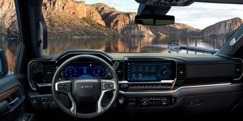 2026 Chevrolet Silverado Interior